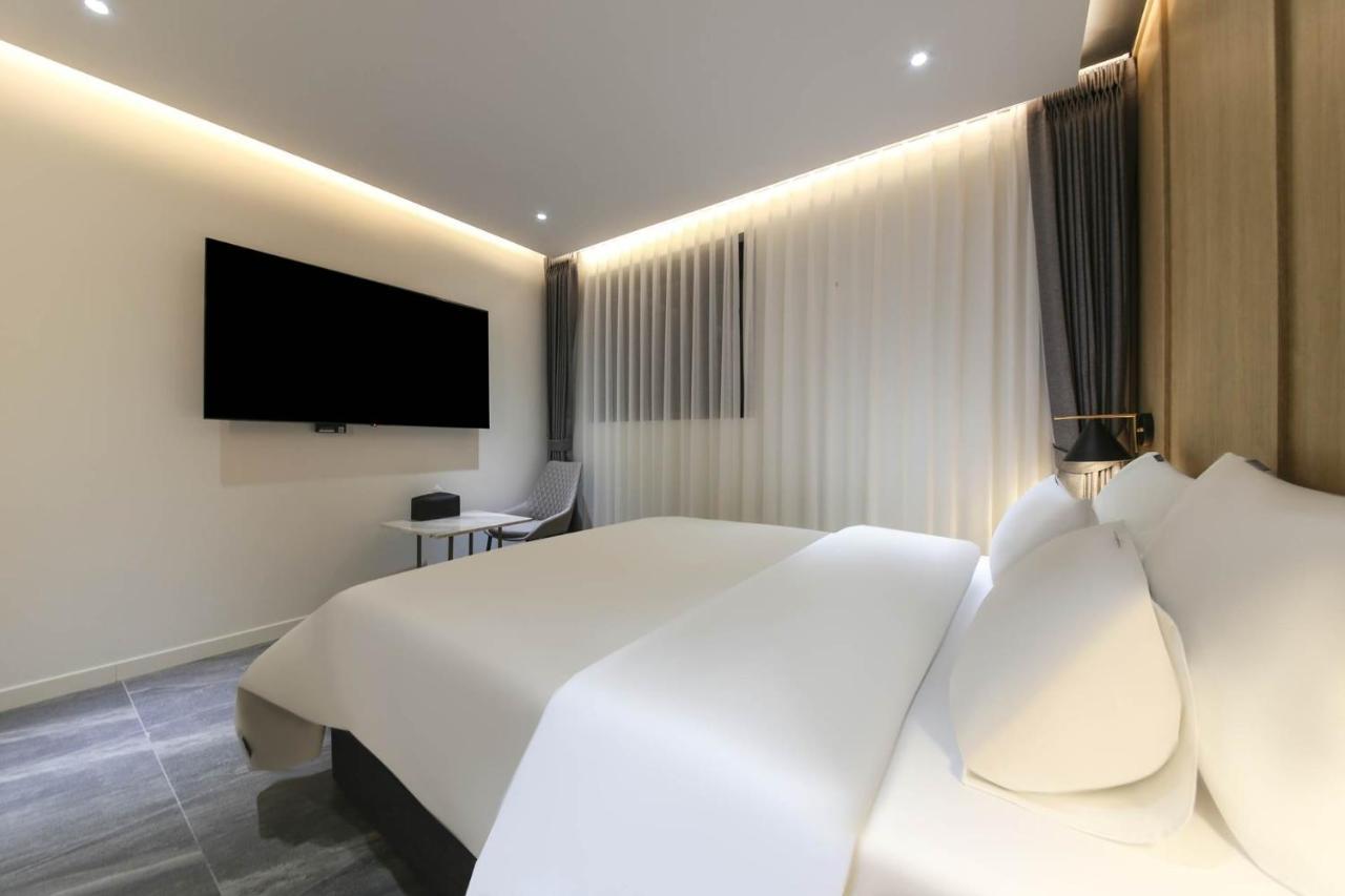 موكبو Brown Dot Hotel Pyeonghwa Plaza المظهر الخارجي الصورة