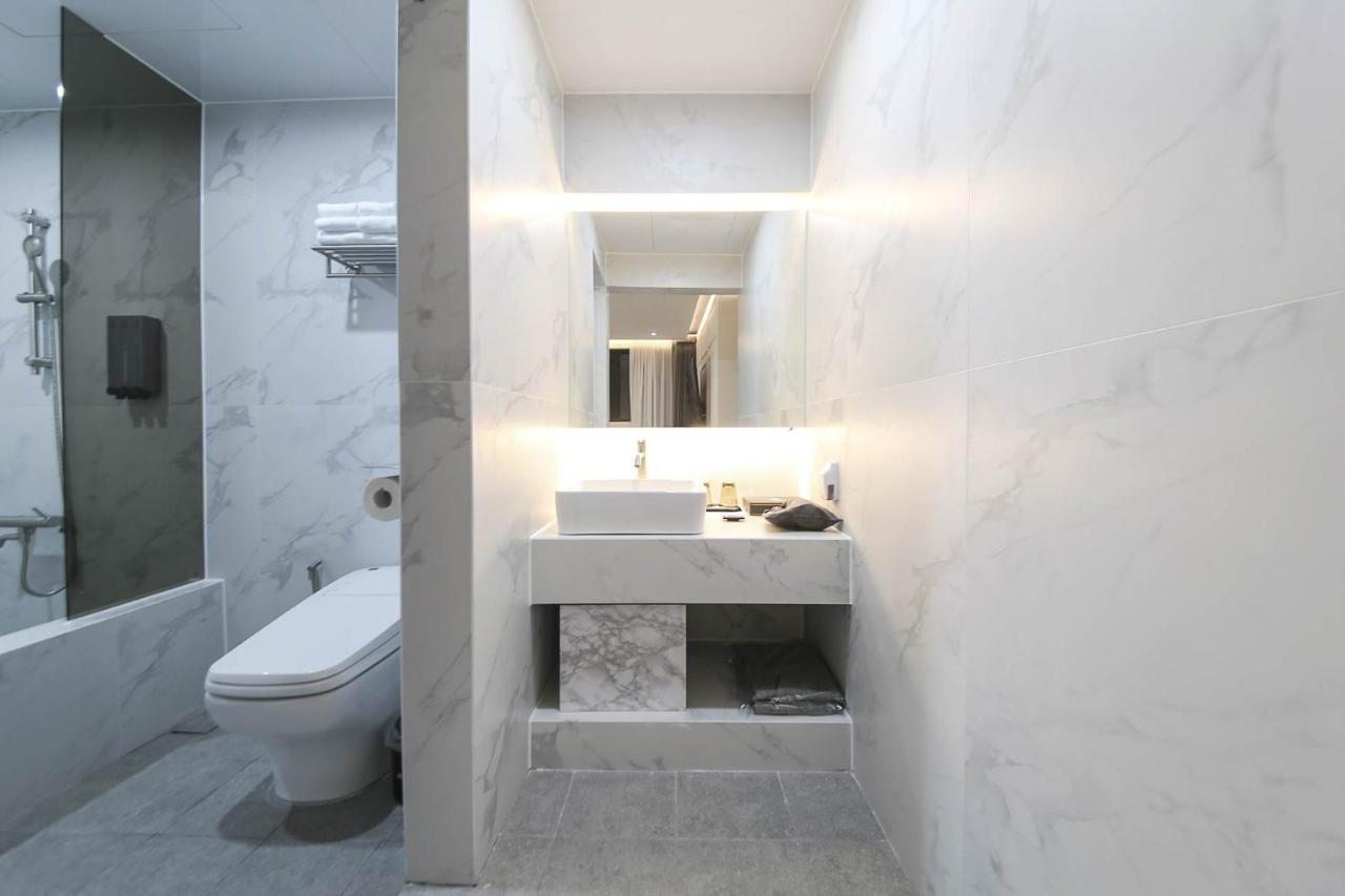 موكبو Brown Dot Hotel Pyeonghwa Plaza المظهر الخارجي الصورة