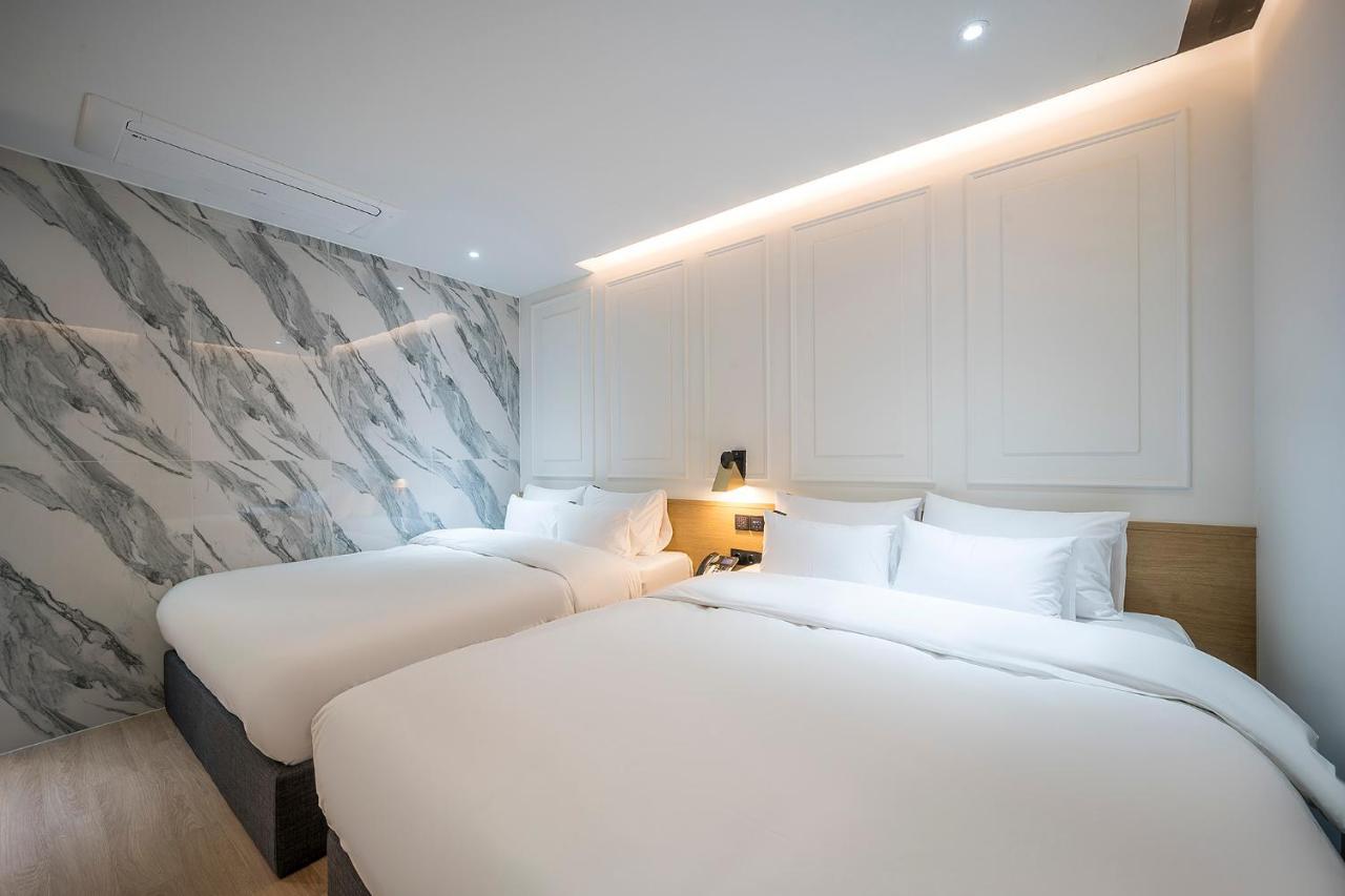 موكبو Brown Dot Hotel Pyeonghwa Plaza المظهر الخارجي الصورة
